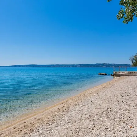 Tea Villa Kastela